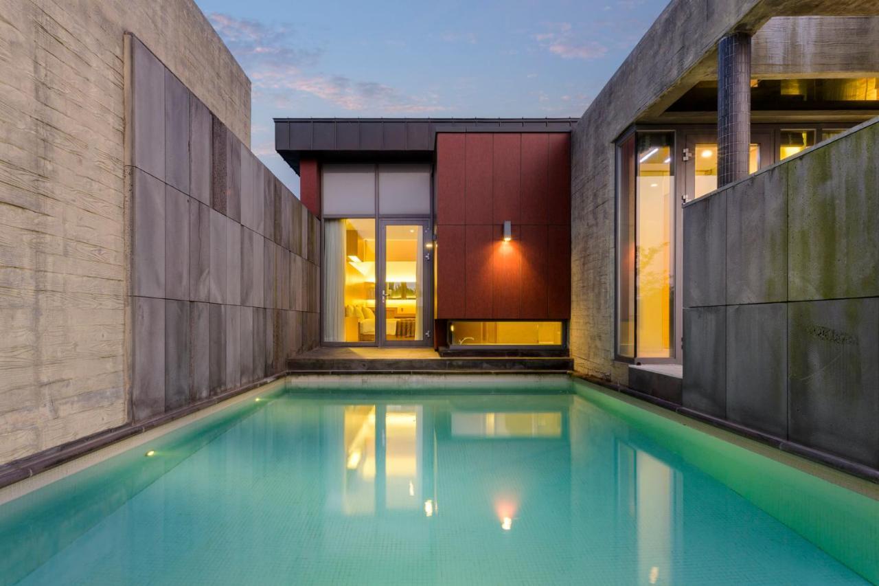 Stanford Hotel & Resort Jeju Exteriör bild